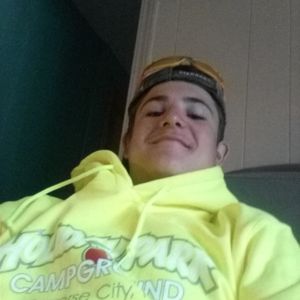 Meet your Posher, Dylan